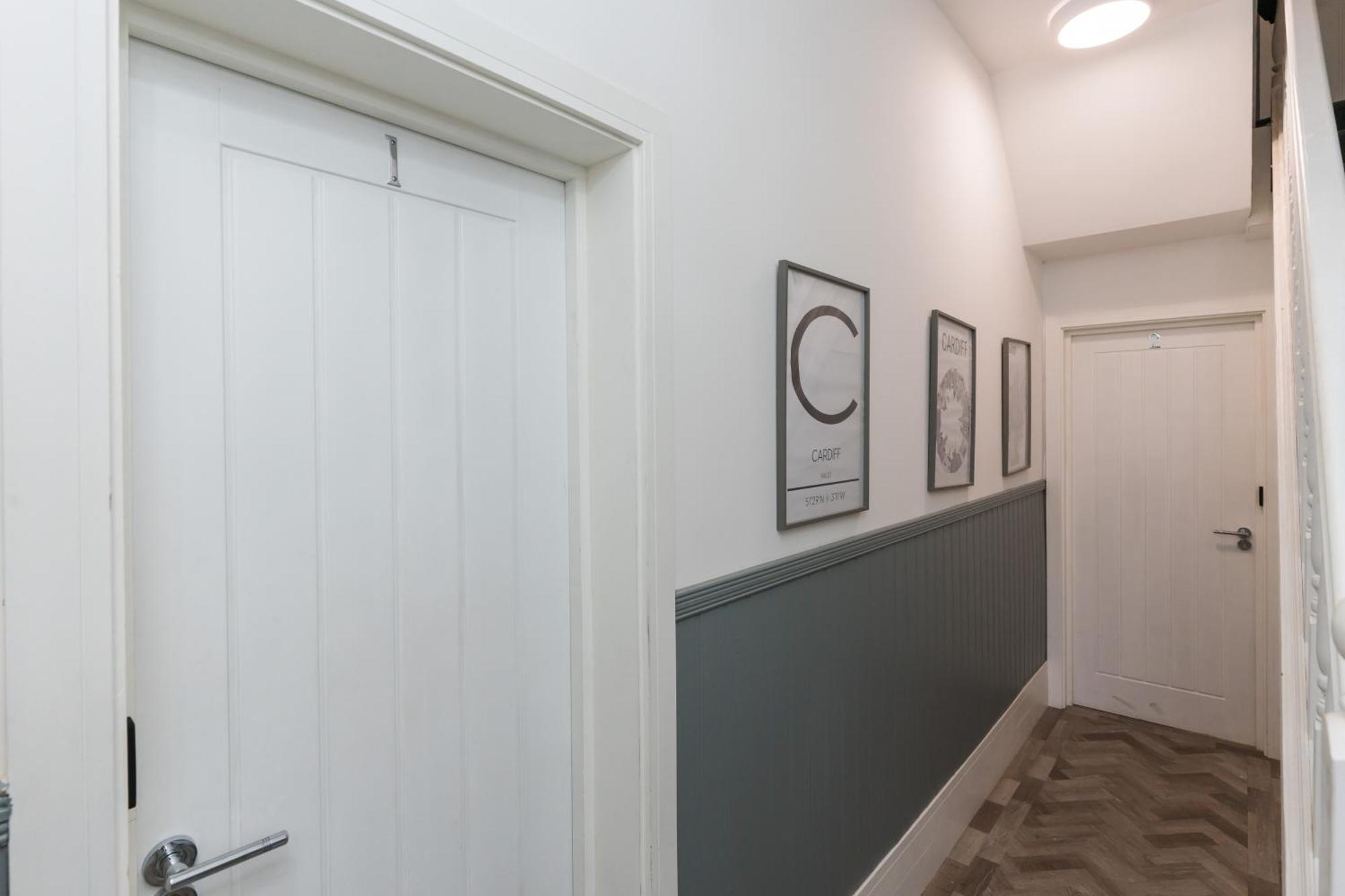Nottage House Premier Apartments Кардіфф Екстер'єр фото