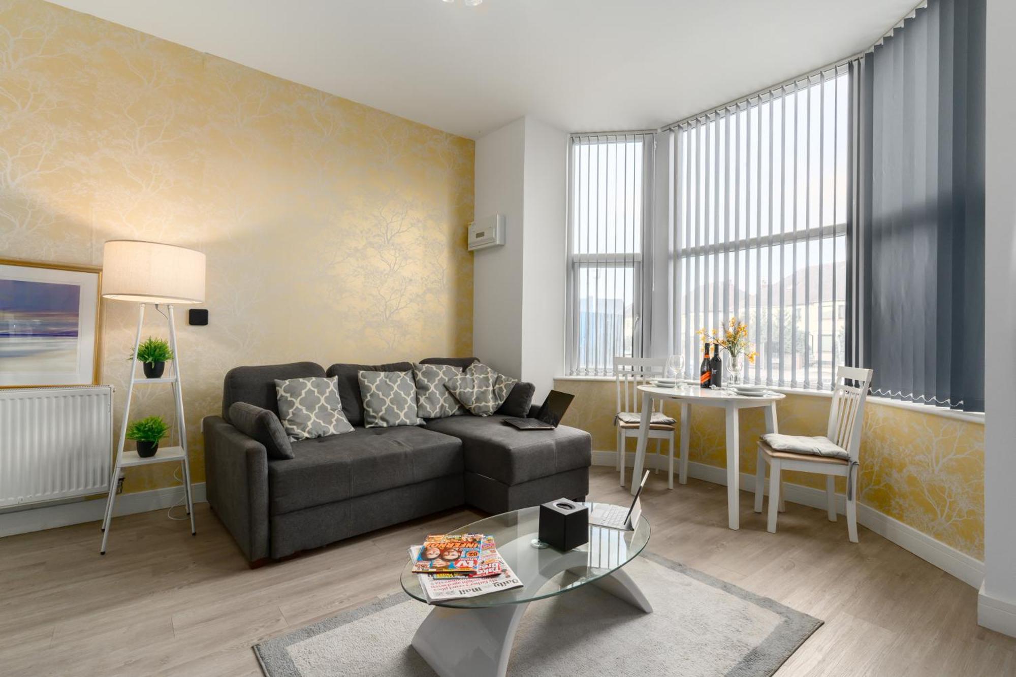 Nottage House Premier Apartments Кардіфф Екстер'єр фото